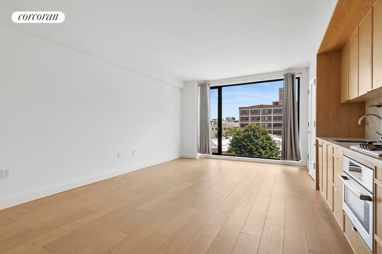 Foto principal - 37-14 34th St
