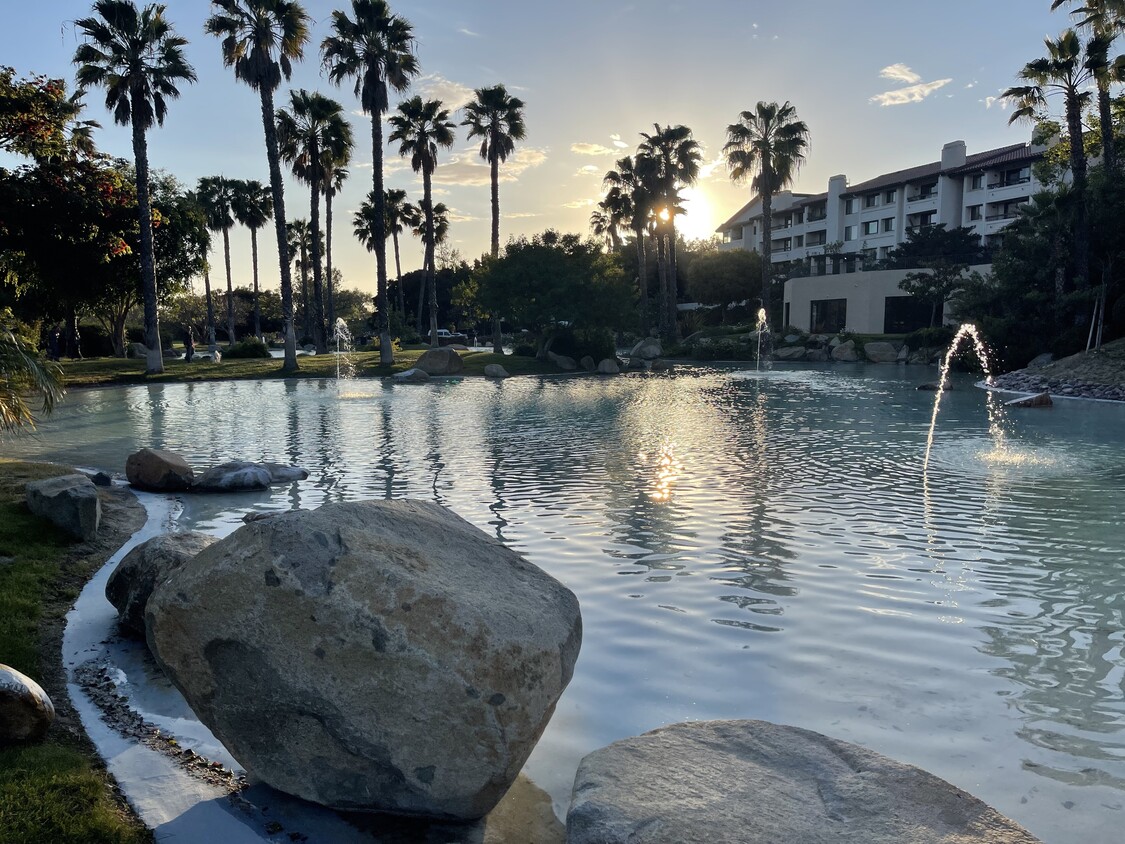 Foto principal - 5705 Friars Rd