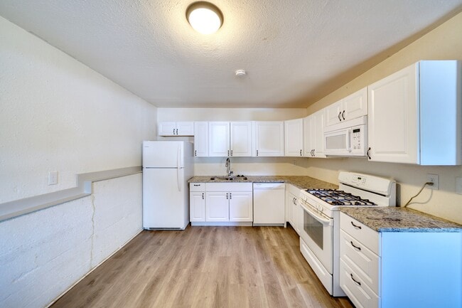 Foto del edificio - 1002 E Rio Grande St