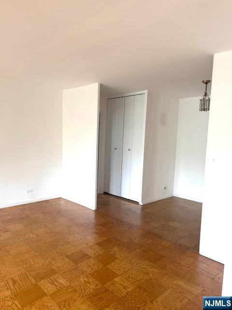 Foto del edificio - 39 E 39th St