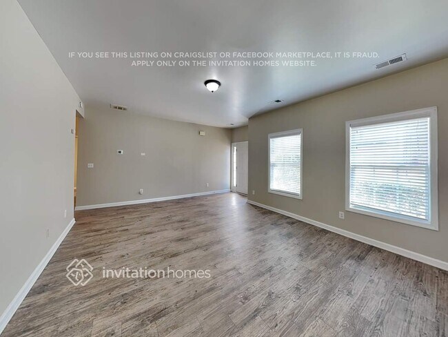 Building Photo - 107 Brookvalley Crossing