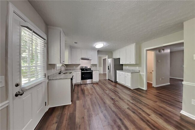 Building Photo - 2969 Wynhaven Oaks Way