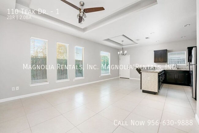 Building Photo - 110 Teak Dr
