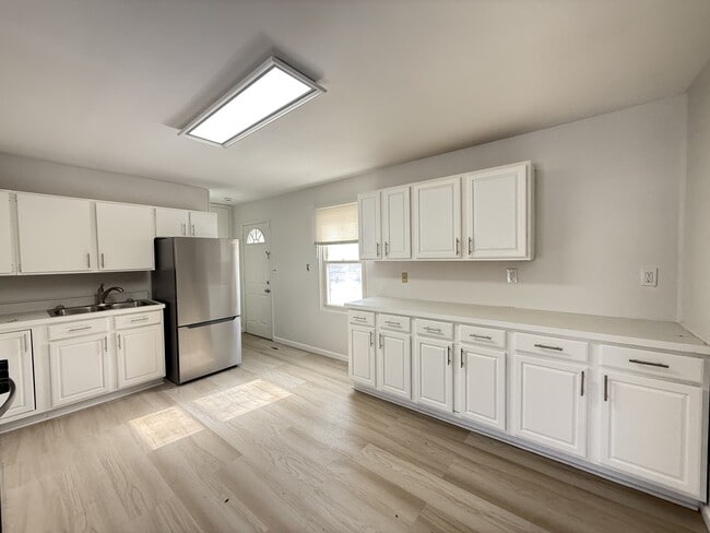 Photo - 814 Taylor St House