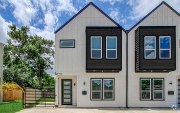 Building Photo - 5905 Crest Ct