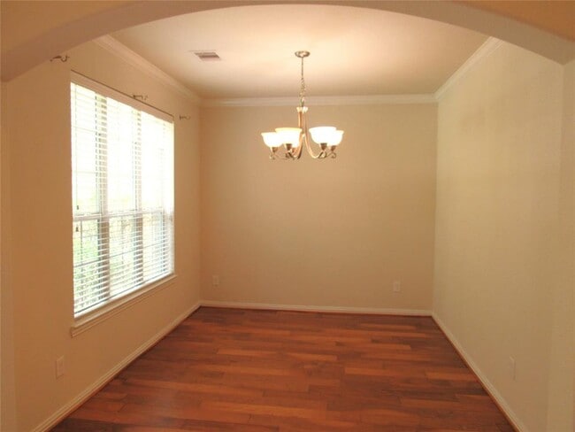 Building Photo - 24434 Sundance Spring Dr