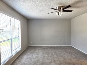 Building Photo - 13427 Juniper Point Dr