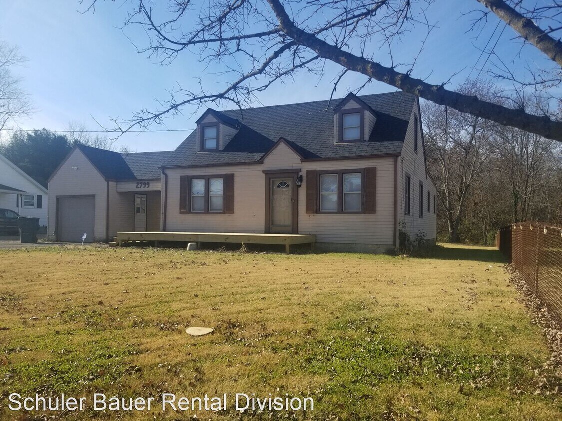 2799 Charlestown Rd, New Albany, IN 47150 House Rental in New Albany, IN