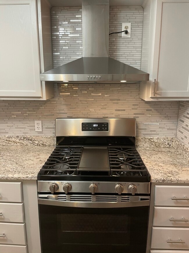 Photo - Mayfield House