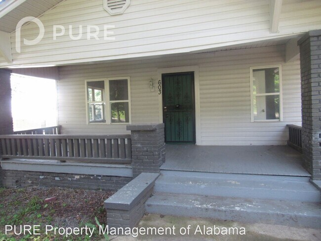 Building Photo - 3 br, 1 bath House - 603 12th Ave