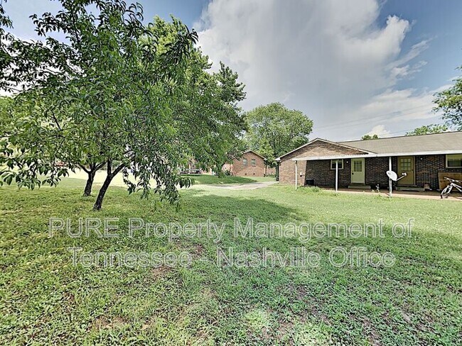 Building Photo - 4212 B Sweden Dr