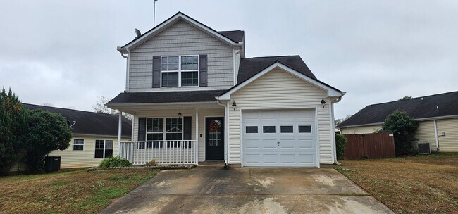 Foto del edificio - Charming 3 Bedroom, 2.5 Bath Home in Pike County!