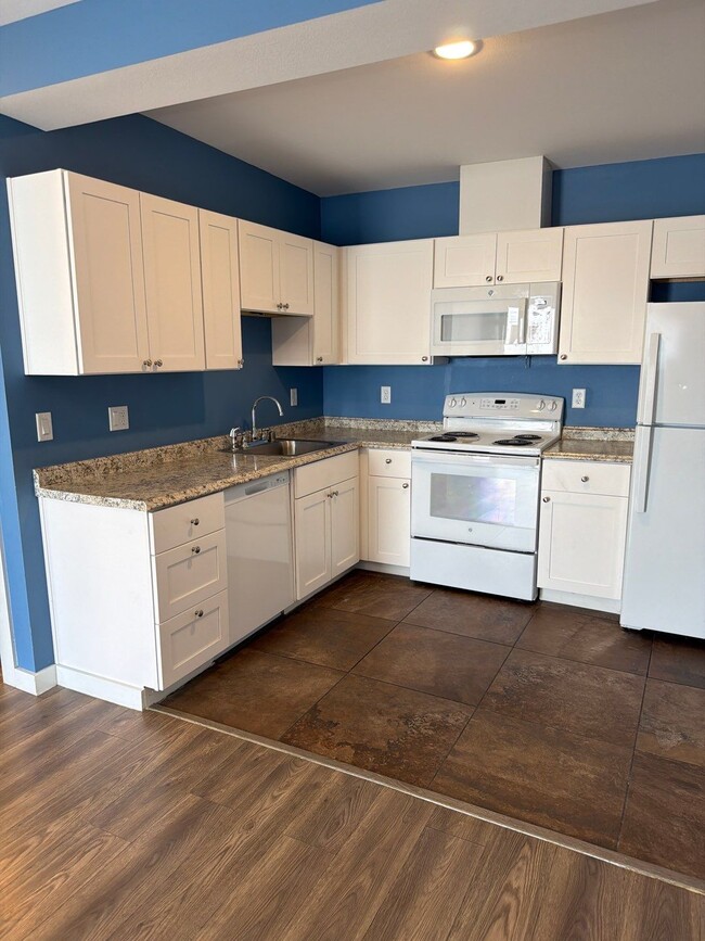Kitchen - Yakima River