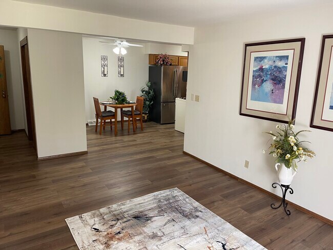 Vista del comedor - 6850 W Kathleen Ct