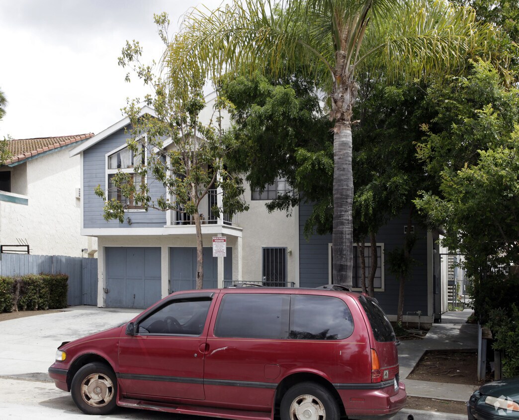 Foto del edificio - 4221 N 48th St