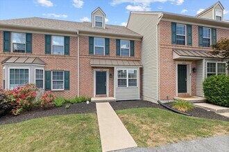 Building Photo - 11 Covington Ct