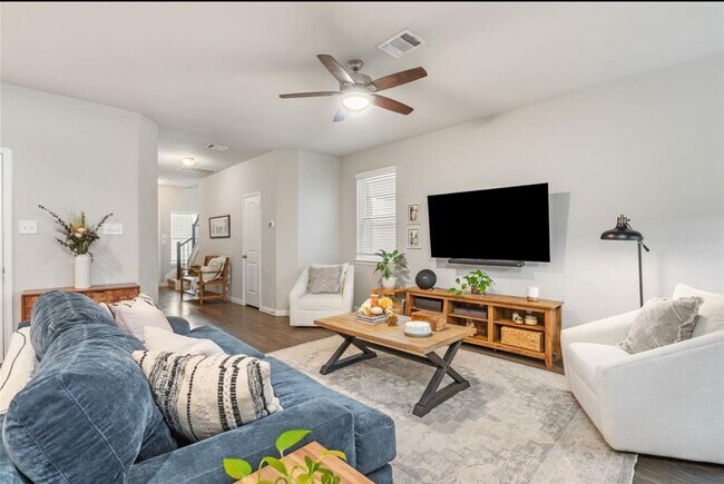 Building Photo - 3755 W Alessano Ln