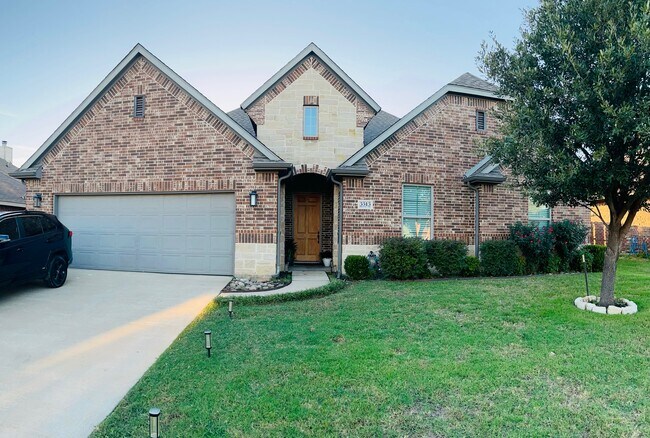 Photo - 3513 Diane Dr House