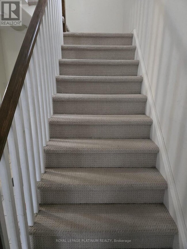 Building Photo - 21 Arlington Crescent