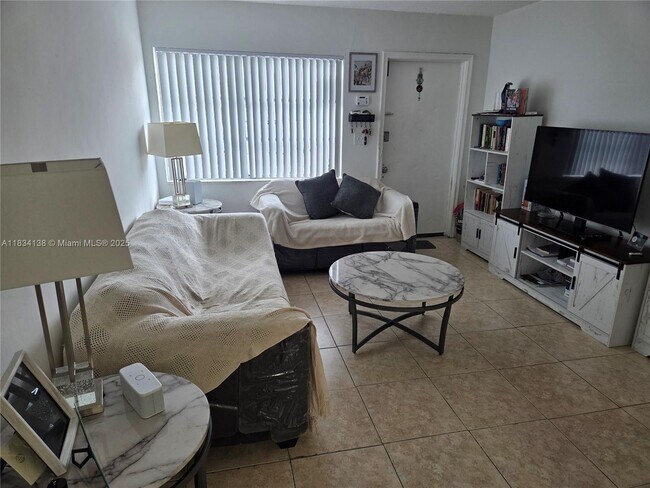 Foto del edificio - 3970 NW 31st Terrace