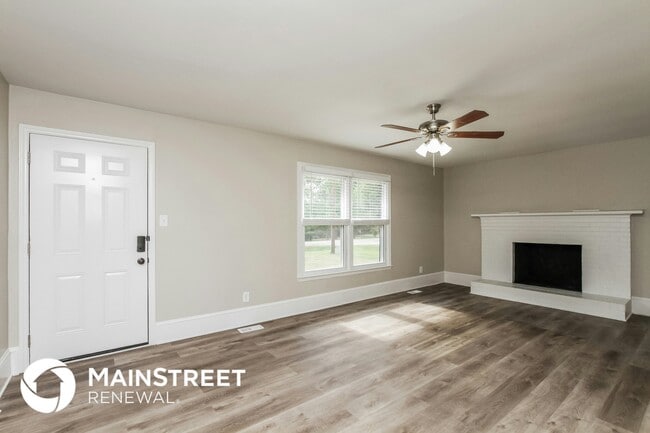 Building Photo - 200 Shepherd Rd