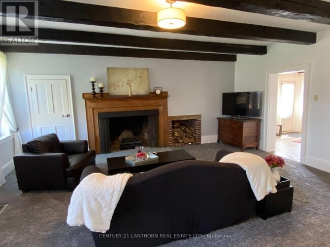 Building Photo - 644 County 10 Rd