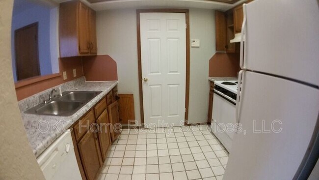 Building Photo - 308 NW 119th St