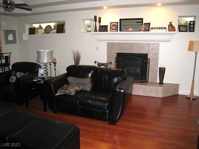 Foto del edificio - 7916 Canley Ave