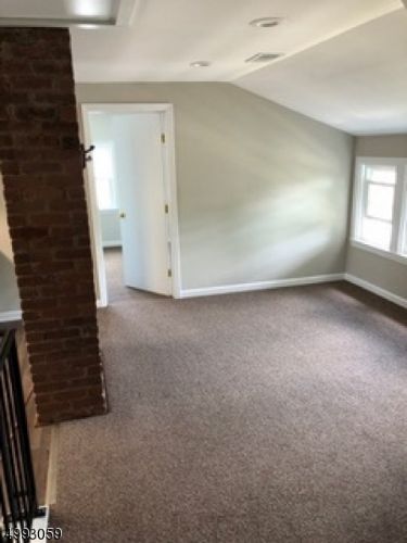 Building Photo - 38 Morris Ave