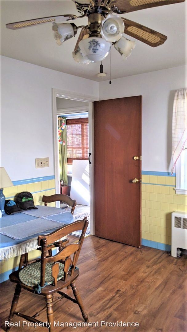 Building Photo - 2 br, 1 bath House - 76 Parkside Avenue