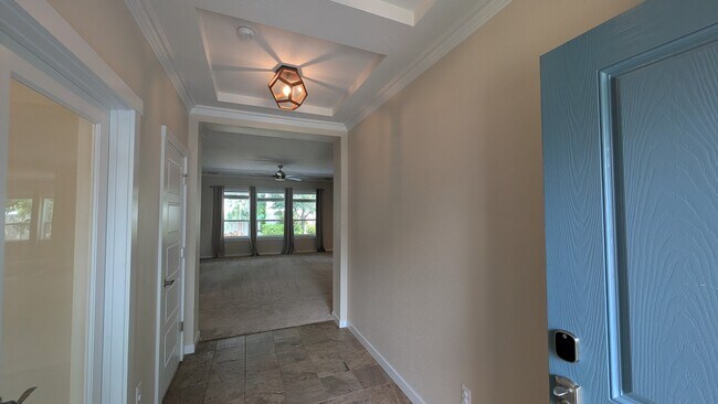 Building Photo - 10238 W Snow Wolf Dr