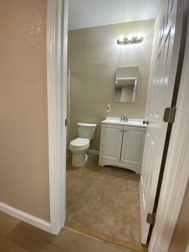 Foto del edificio - F01915