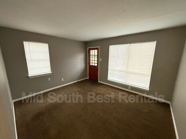 Foto del edificio - 1463 Cooper St