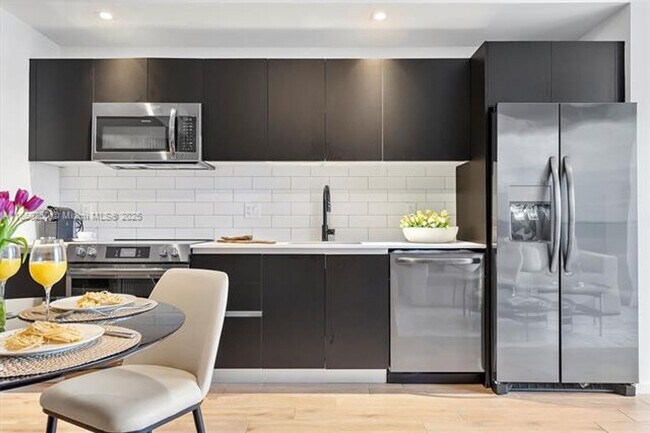 Photo - 398 NE 5th St Apartment