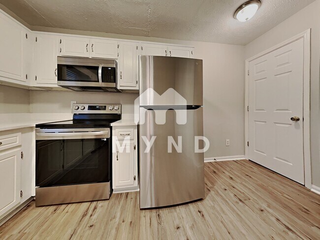 Building Photo - 4560 Coopers Creek Pl SE