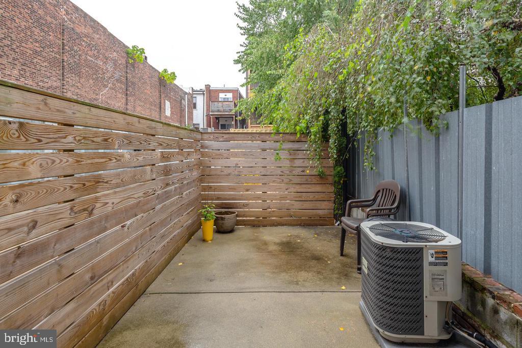 Foto principal - 932 N Hancock St