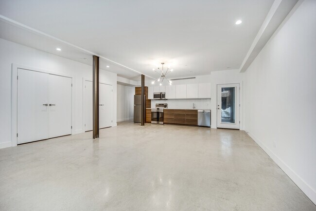Foto del edificio - 1310 N La Salle Dr