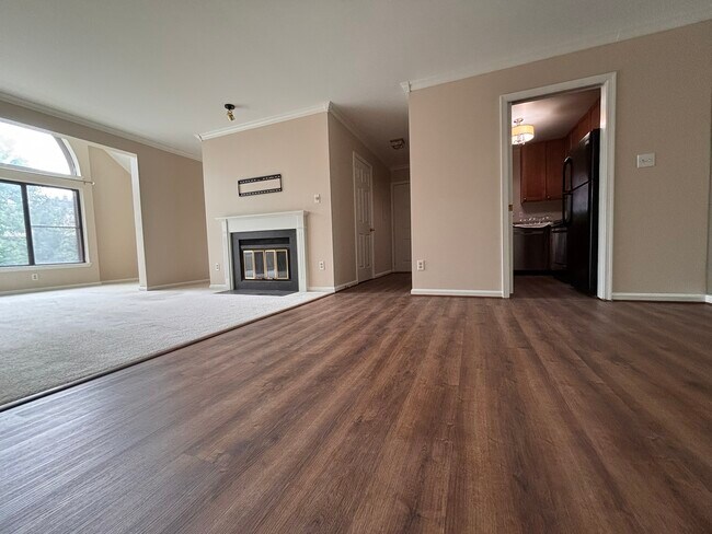 Comedor/Sala de estar - 2807 Lee Oaks Ct