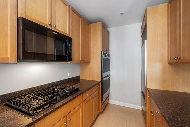 Building Photo - 415 E North Water St