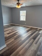 Building Photo - 1022 Byrd Ave
