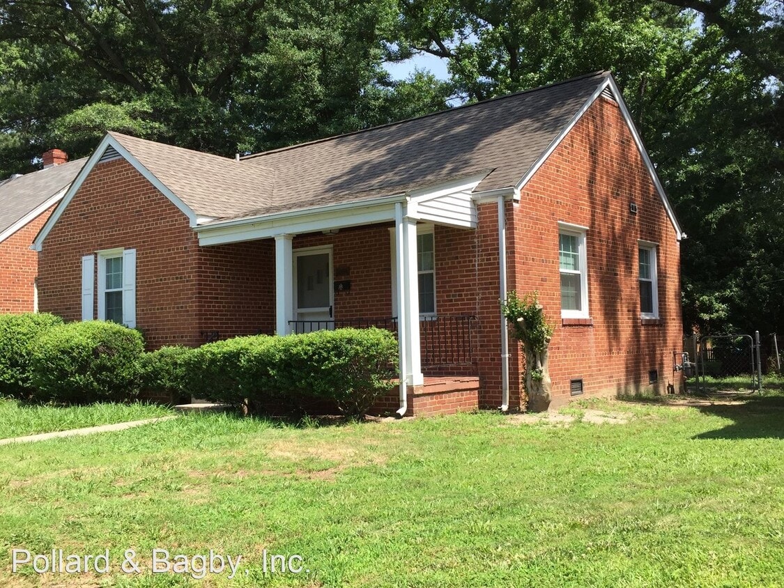 2 br, 1 bath House 5004 Patterson Avenue House Rental in Richmond