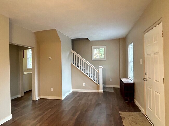Foto del edificio - Beautiful Home for Rent