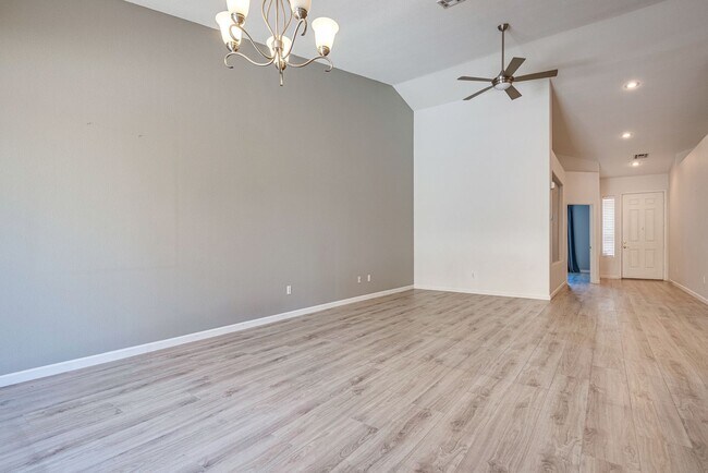 Foto del edificio - Discover the perfect blend of comfort and ...