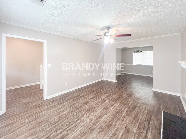 Foto del edificio - 2259 Hampton Dr