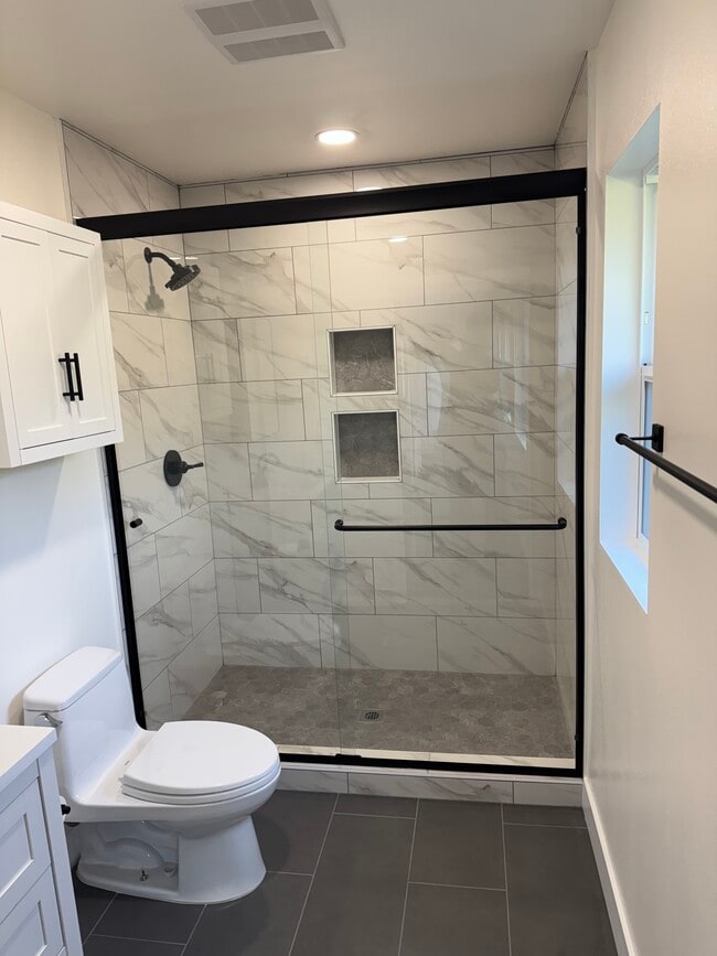 Foto del edificio - 2525 Sirius St