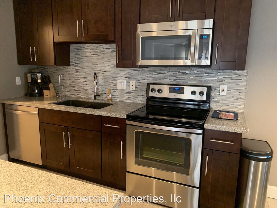 Foto principal - 16657 E Gunsight Dr