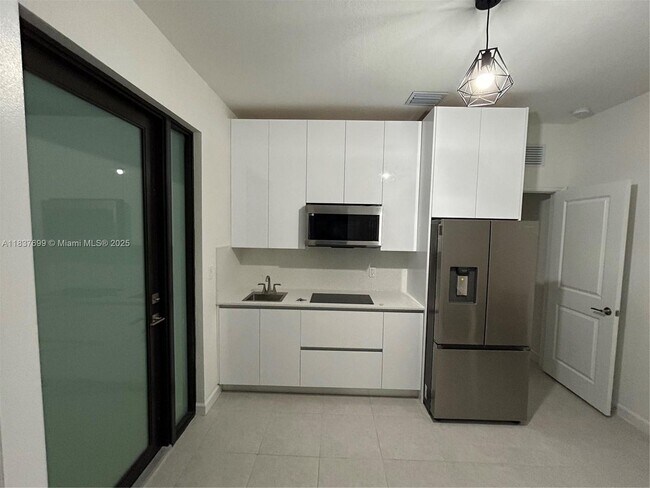 Foto del edificio - 21039 SW 127th Ct