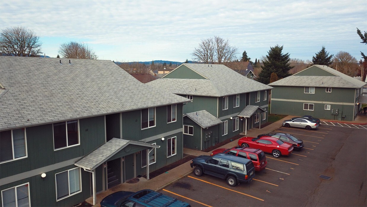 Primary Photo - 1289 SE Holman Ave