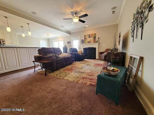 Foto del edificio - 683 Brookfield Dr