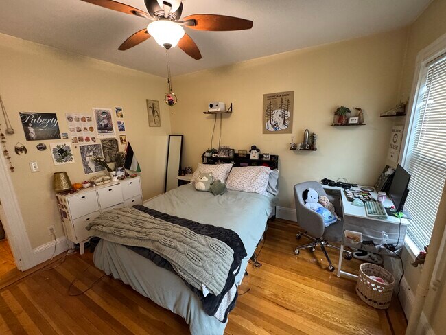 Foto del edificio - 42 Gorham St